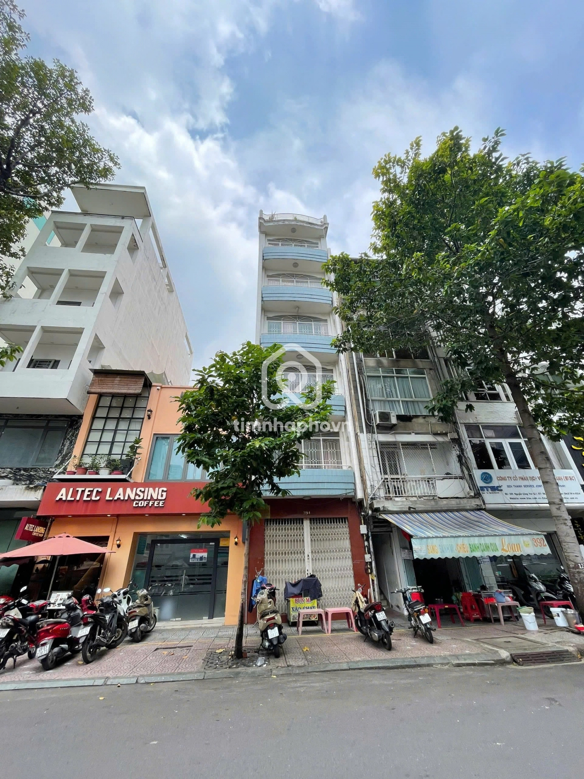 394 Đường Nguyễn Công Trứ, Phường Cầu Ông Lãnh, Quận 1