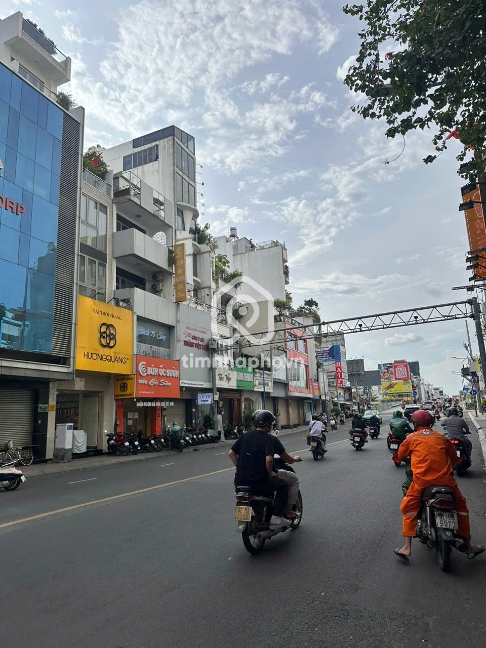 449B Đường Hai Bà Trưng, Phường Võ Thị Sáu, Quận 3