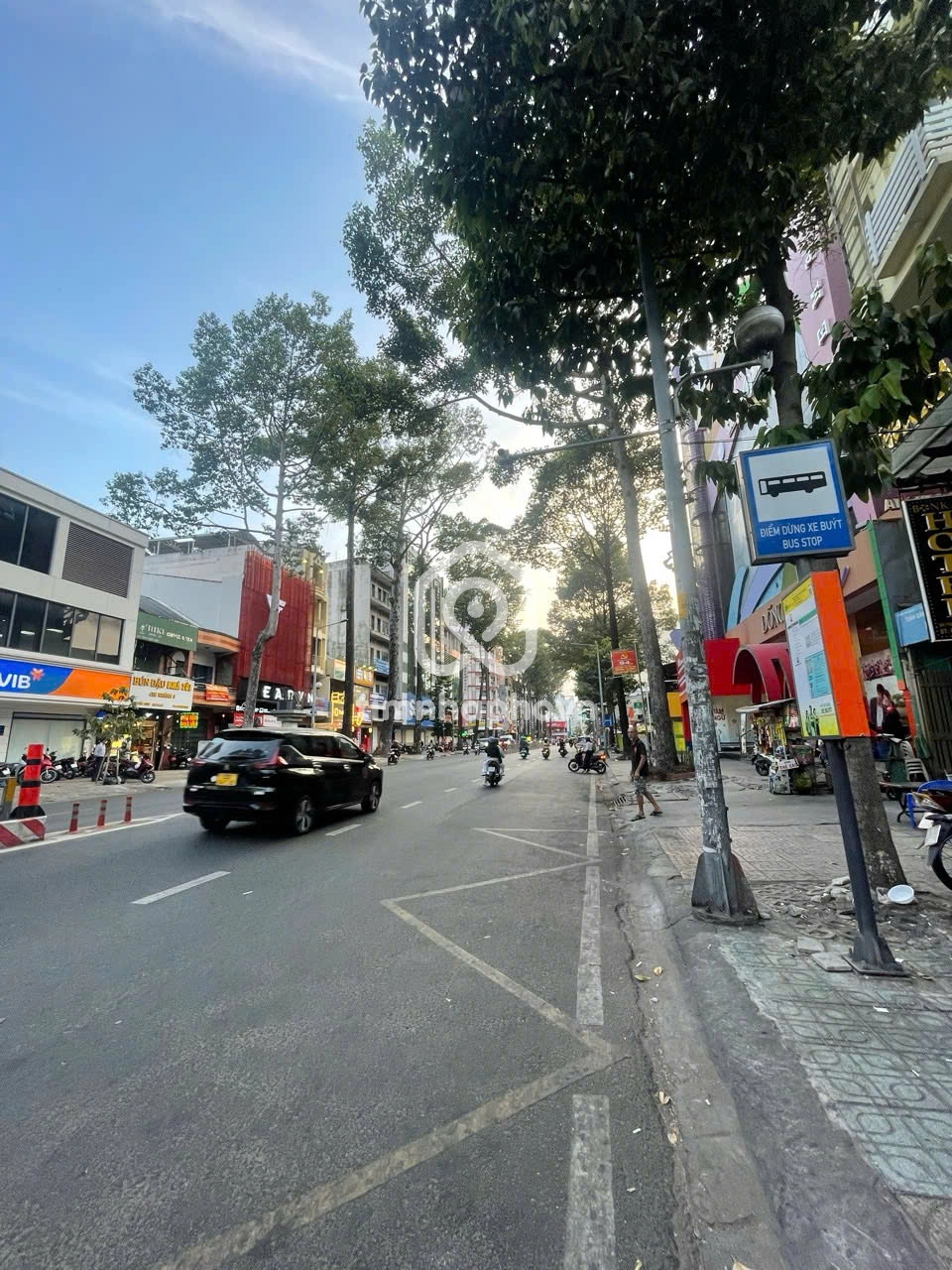 880 Đường Trần Hưng Đạo, Phường 7, Quận 5