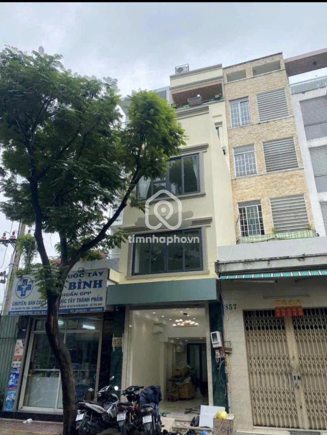 855 Đường Nguyễn Trãi, Phường 14, Quận 5