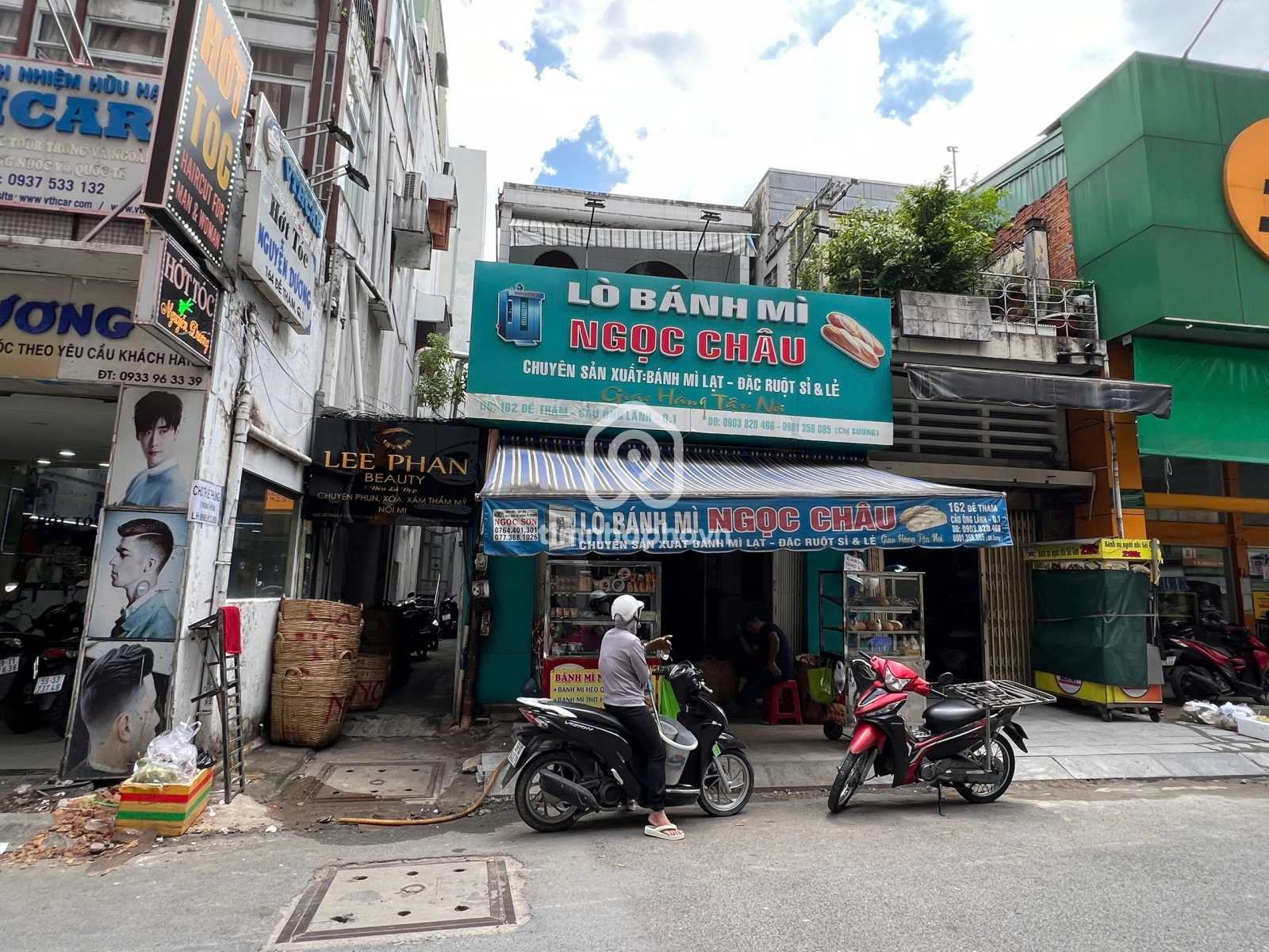 162 Đường Đề Thám, Phường Cầu Ông Lãnh, Quận 1