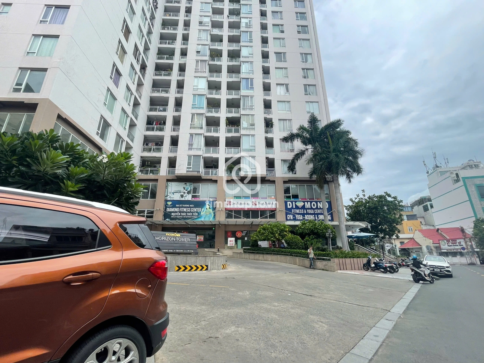 8 Đường Nguyễn Văn Nguyễn, Phường Tân Định, Quận 1