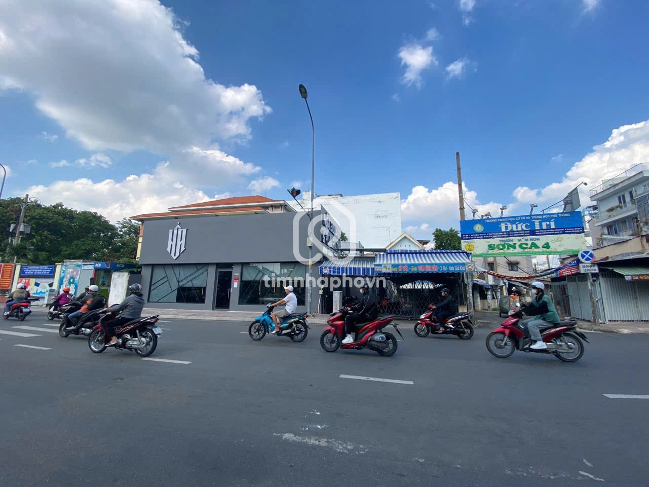 744A Đường Nguyễn Kiệm, Phường 4, Phú Nhuận