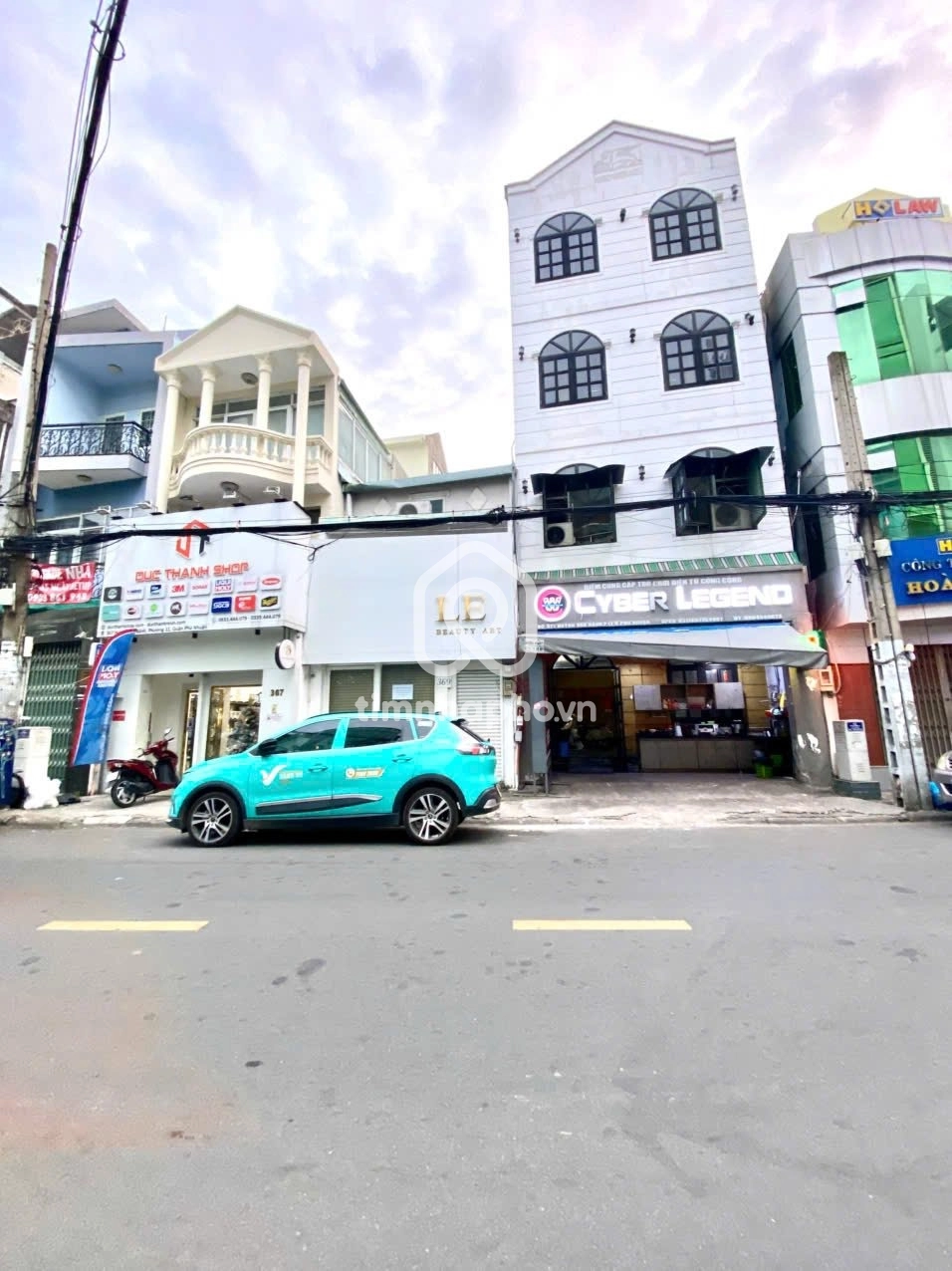 369 Đường Huỳnh Văn Bánh, Phường 11, Phú Nhuận