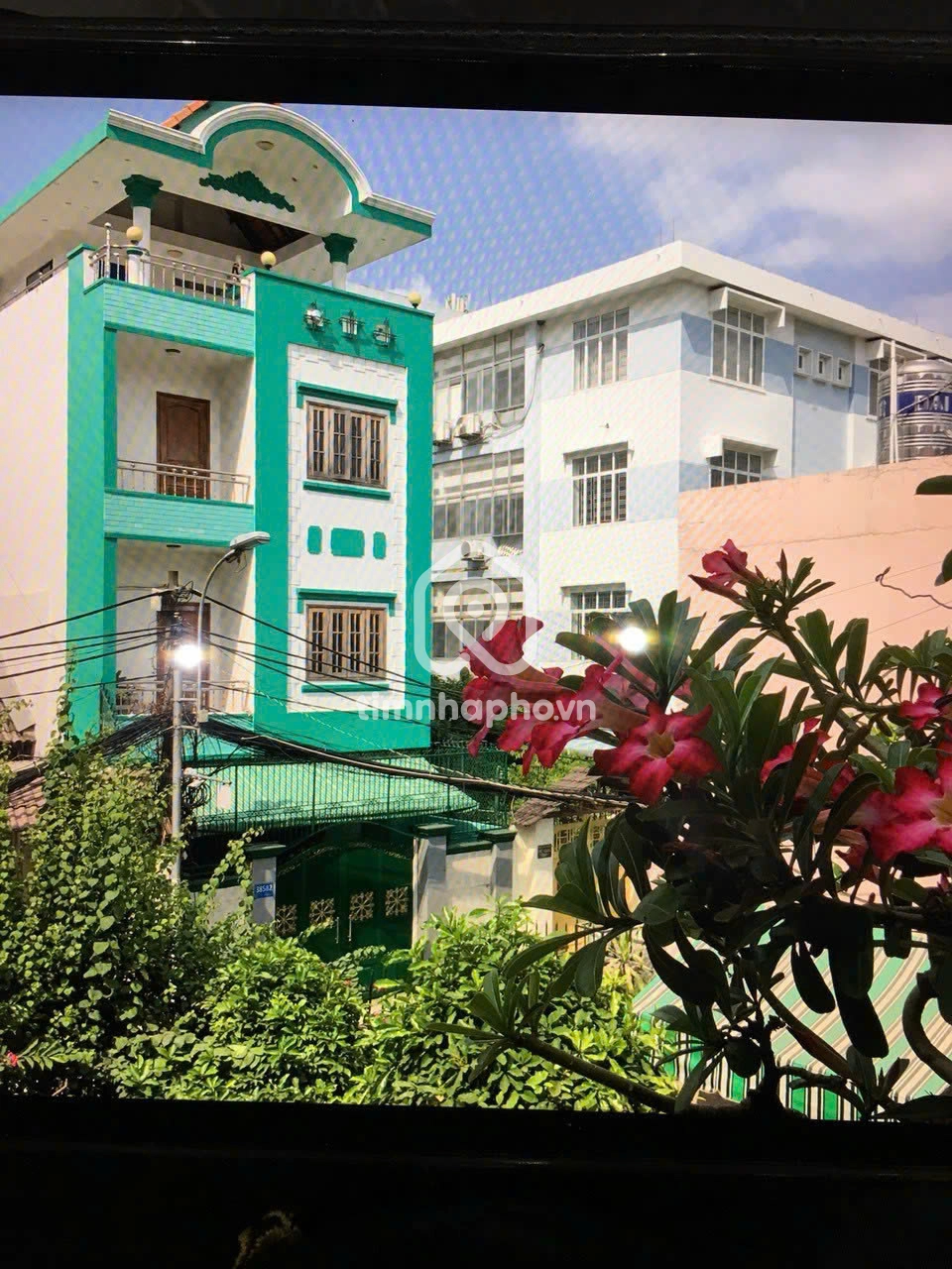 385B2 Đường Nguyễn Trãi, Phường Nguyễn Cư Trinh, Quận 1