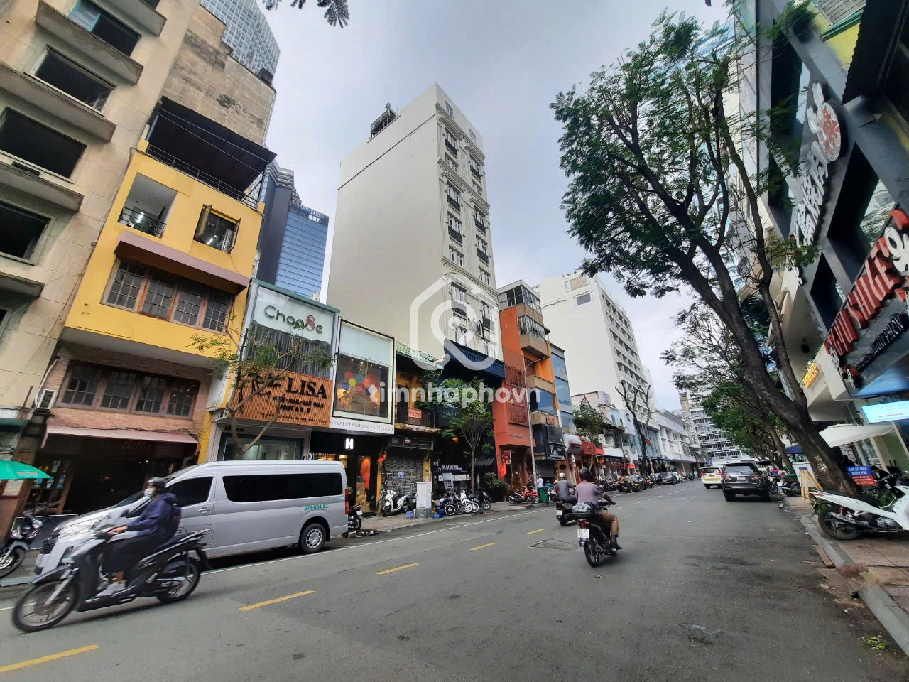 11 Đường Đông Du, Phường Bến Nghé, Quận 1