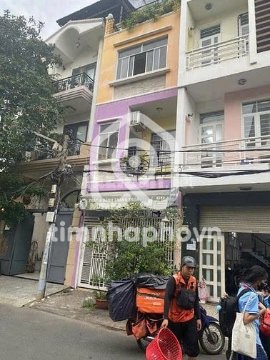 69 Đường Hoa Sữa, Phường 7, Phú Nhuận