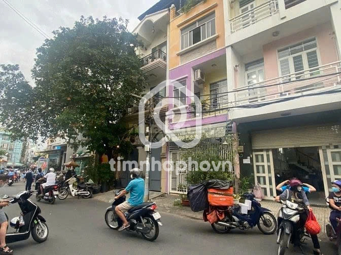 69 Đường Hoa Sữa, Phường 7, Phú Nhuận