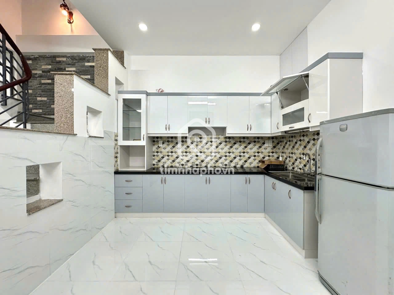 80/3 Đường Trần Quang Diệu, Phường 1, Quận 3
