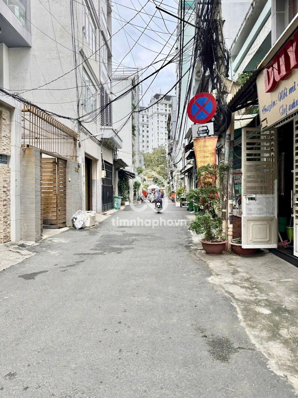 212B/D36Bis Đường Nguyễn Trãi, Phường Nguyễn Cư Trinh, Quận 1