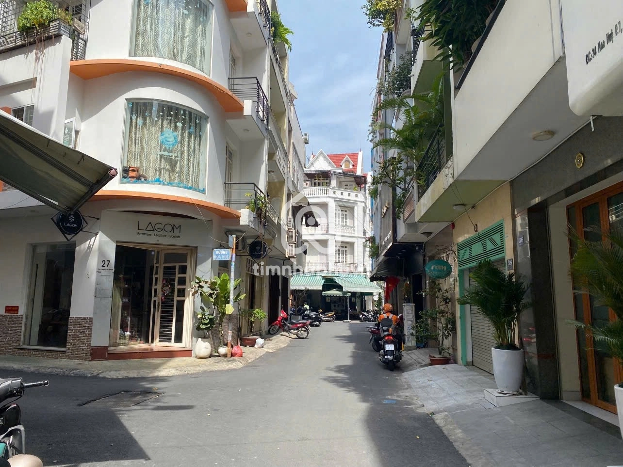 32 Đường Hoa Huệ, Phường 7, Phú Nhuận