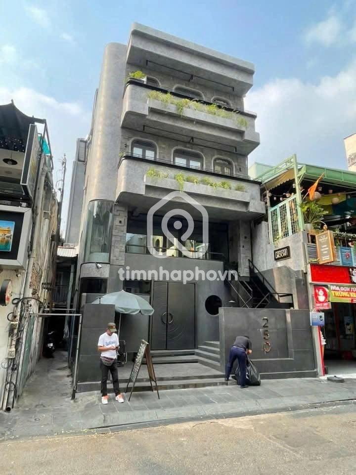 250-252 Đường Bùi Viện, Phường Bến Thành