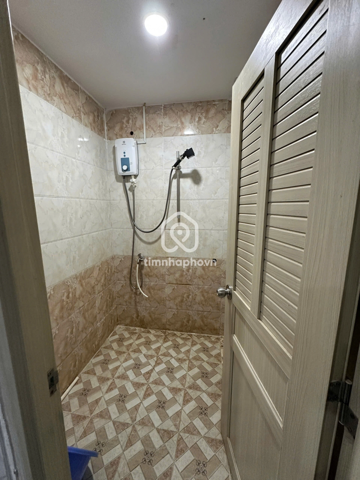243/35 Đường Tô Hiến Thành, Phường 13, Quận 10