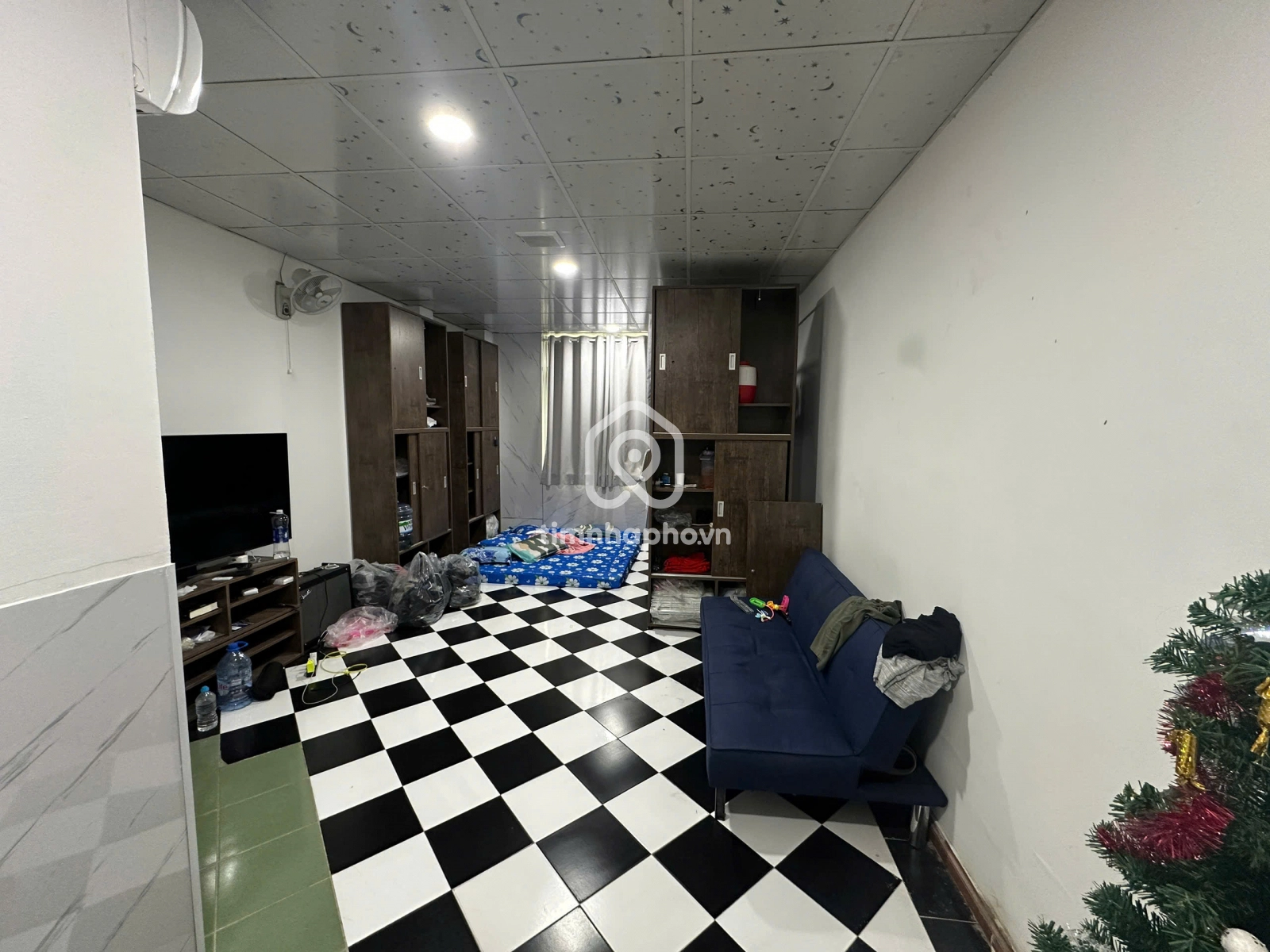 243/35 Đường Tô Hiến Thành, Phường 13, Quận 10