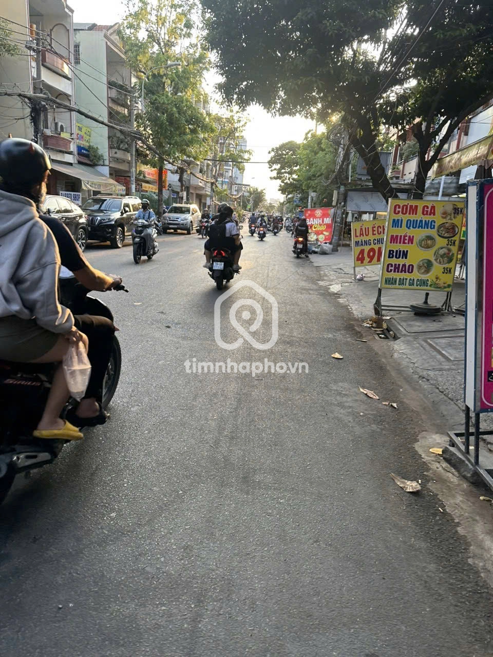 12 Đường Bùi Đình Túy, Phường 24, Bình Thạnh