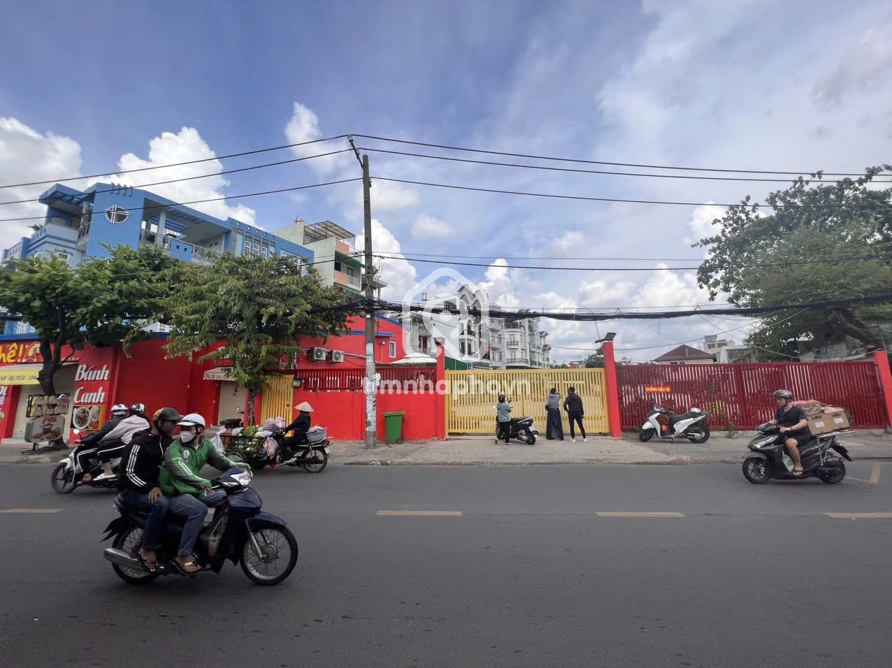 8 Đường Phan Huy Ích, Phường 15, Tân Bình