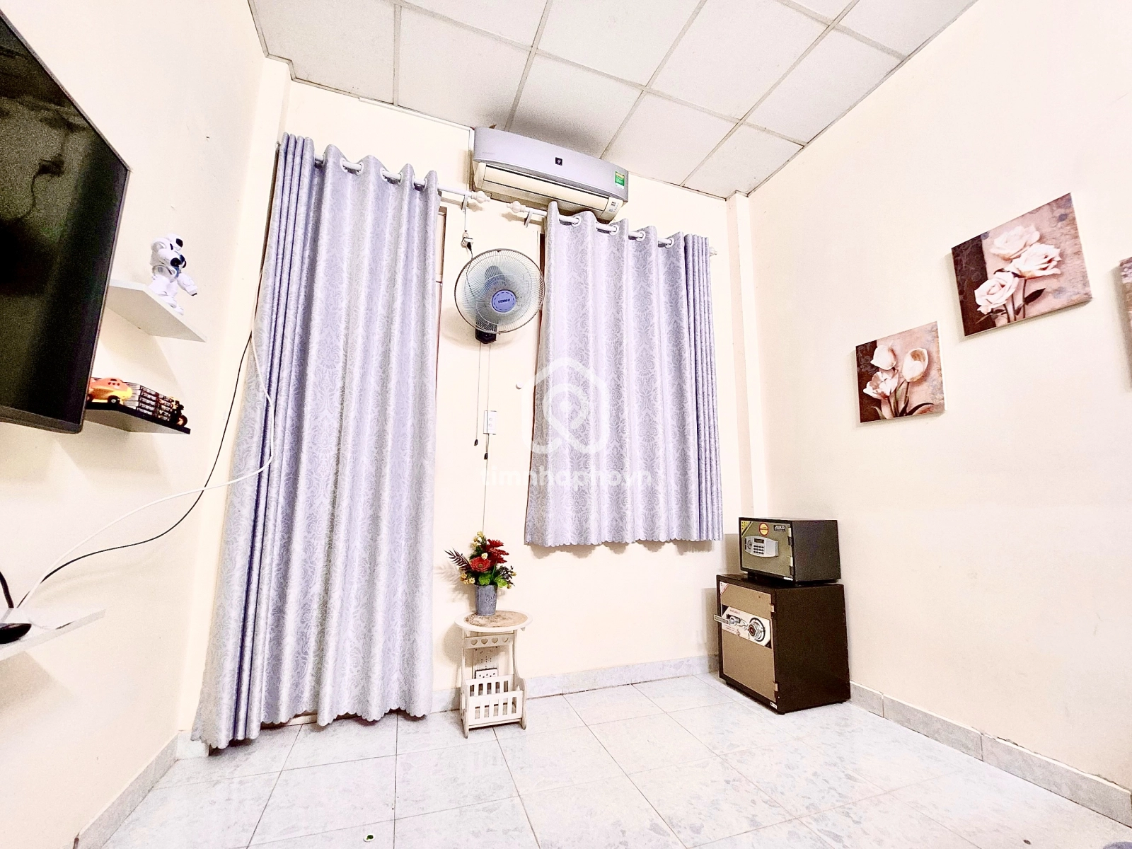 24/26 Đường Nguyễn Văn Cừ, Phường Cầu Kho, Quận 1