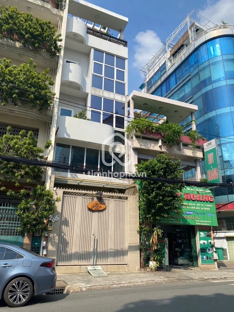 266 Đường Huỳnh Văn Bánh, Phường 11, Phú Nhuận
