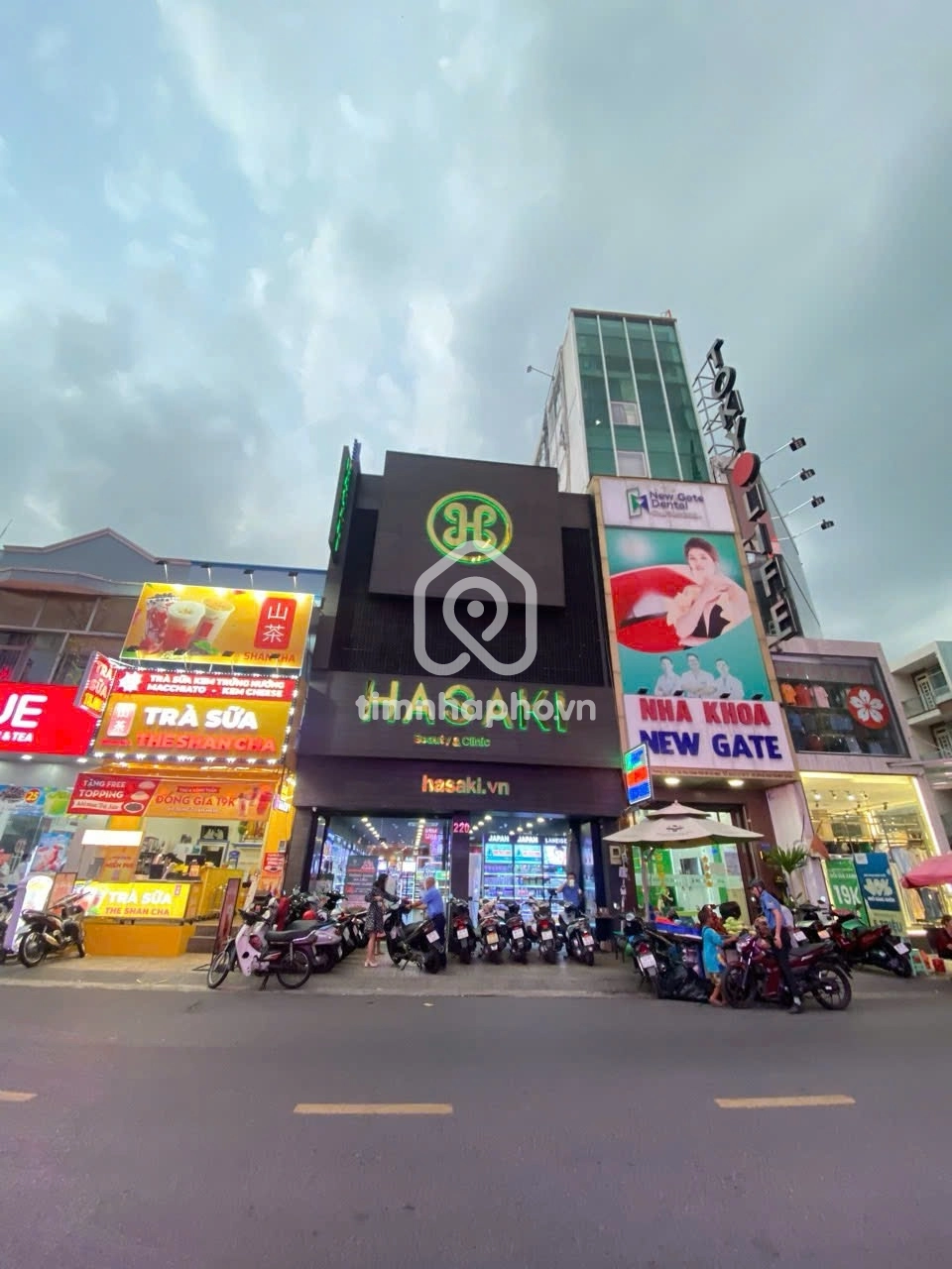 220 Đường Tân Hương, Phường Phú Thọ Hòa