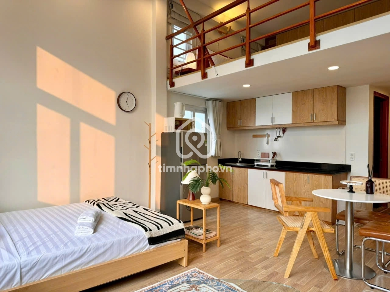 183/20 Đường Bến Vân Đồn, Phường 1, Quận 4