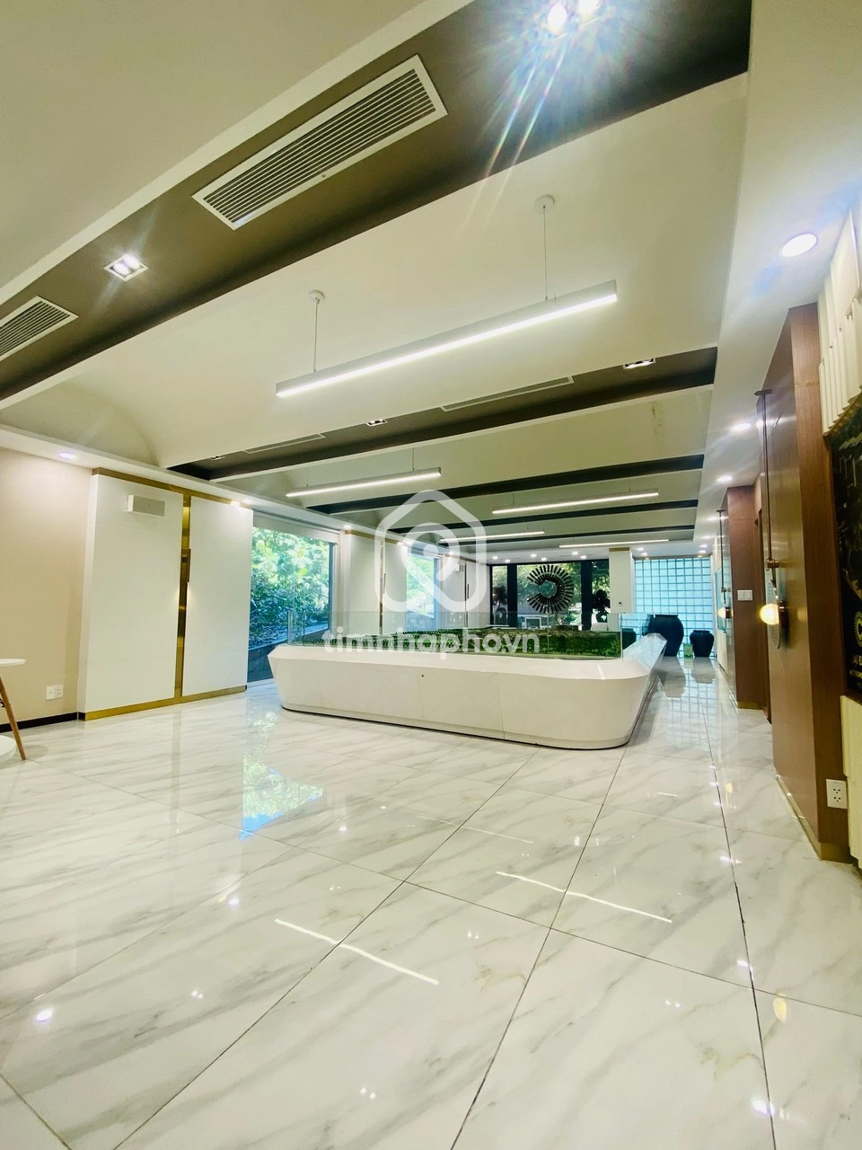 30 Đường Võ Văn Tần, Phường Võ Thị Sáu, Quận 3