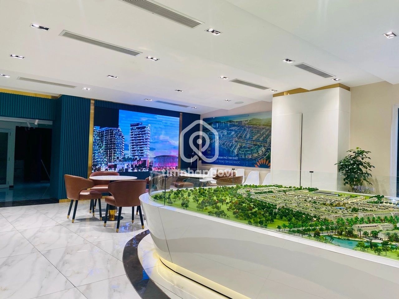 30 Đường Võ Văn Tần, Phường Võ Thị Sáu, Quận 3