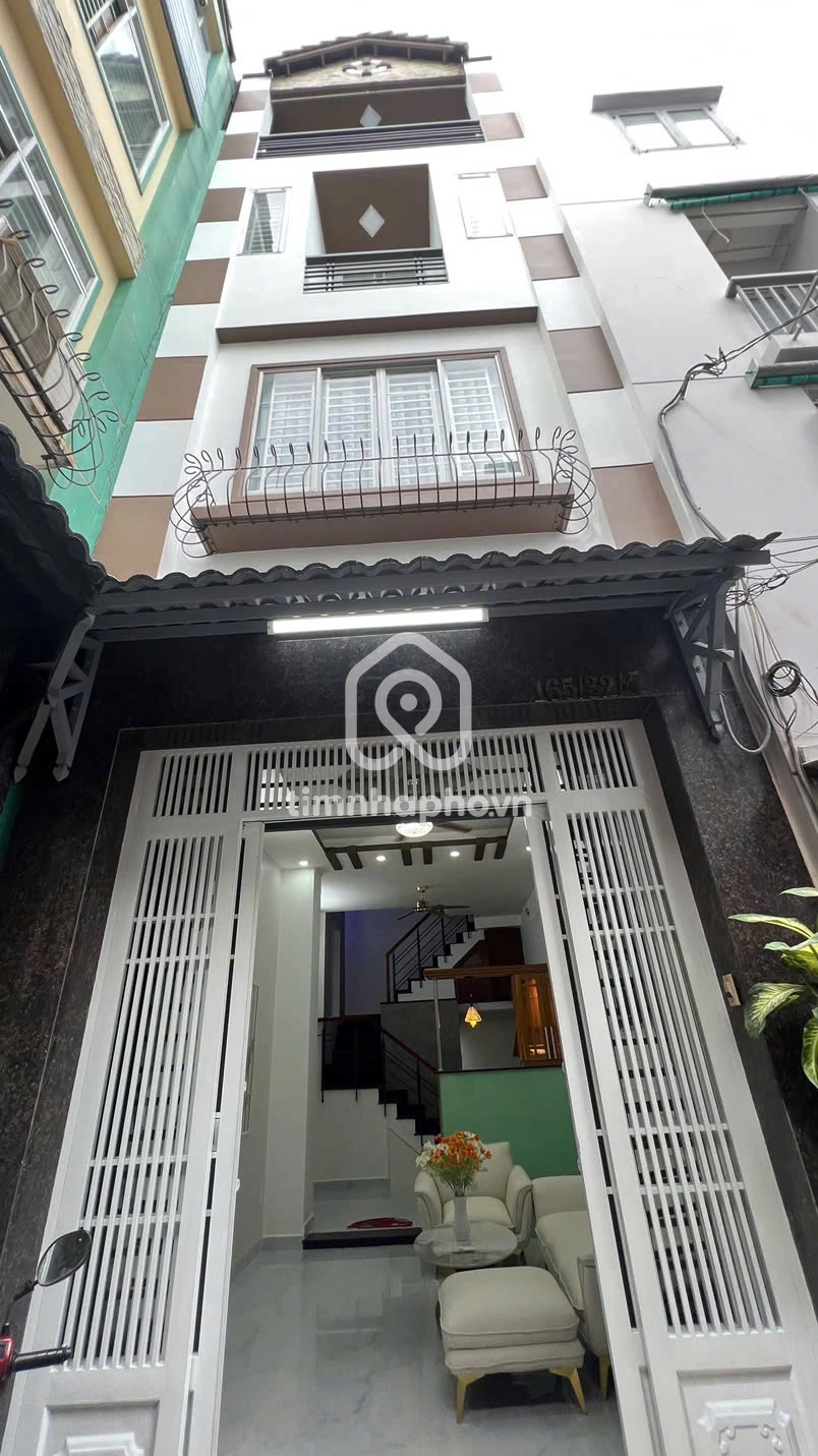 165/32/4 Đường 3 Tháng 2, Phường 11, Quận 10