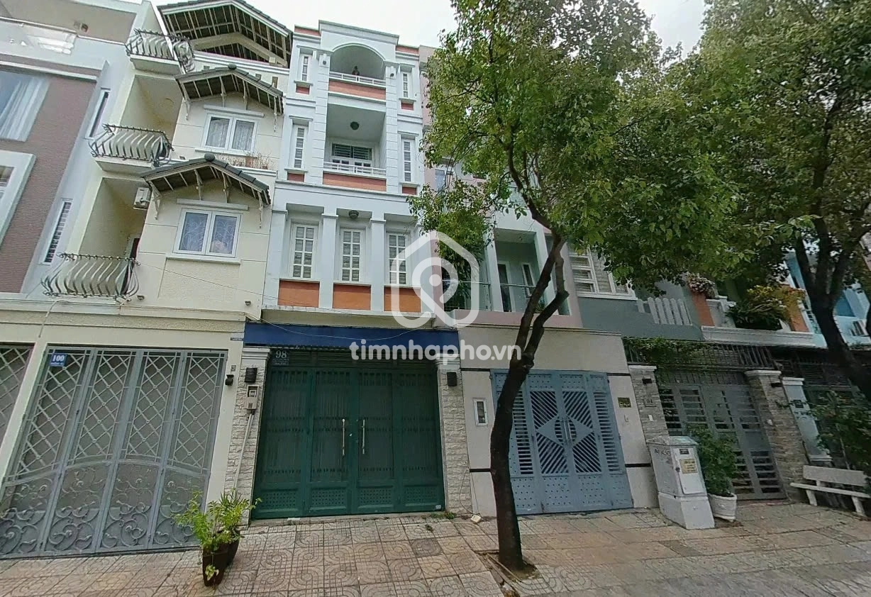 98 Đường Số 32, Phường Tân Phong, Quận 7