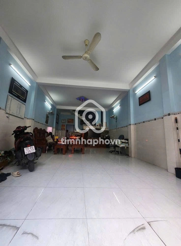 594/61 Đường Âu Cơ, Phường 10, Tân Bình