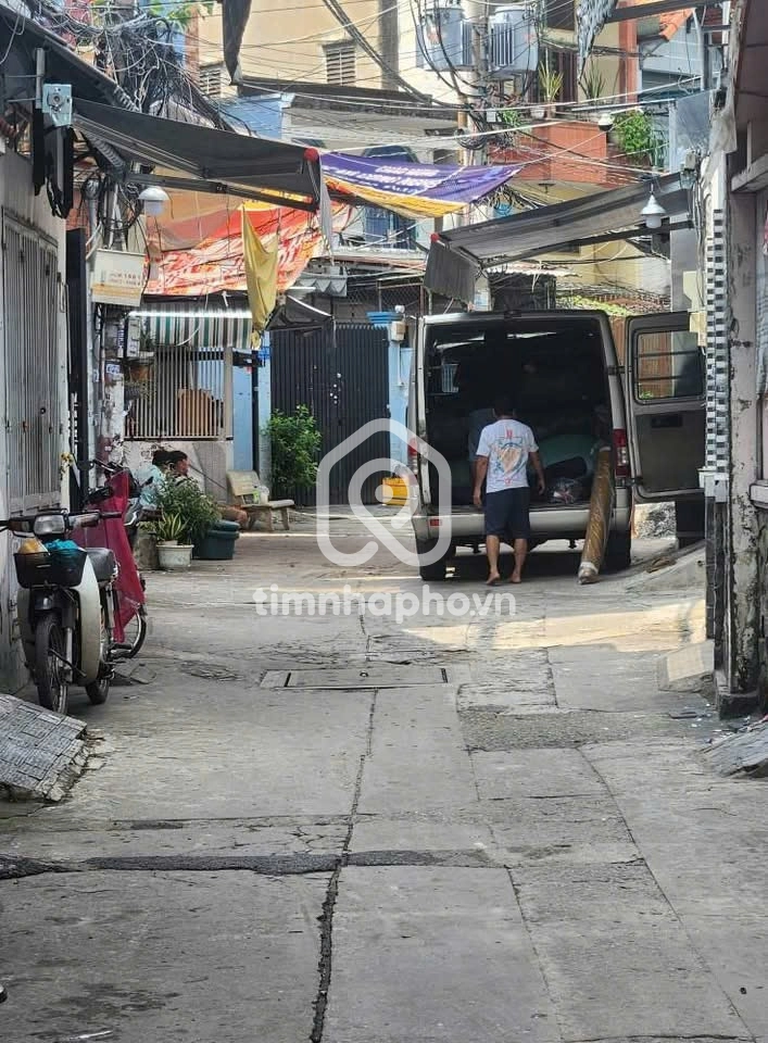 594/61 Đường Âu Cơ, Phường 10, Tân Bình