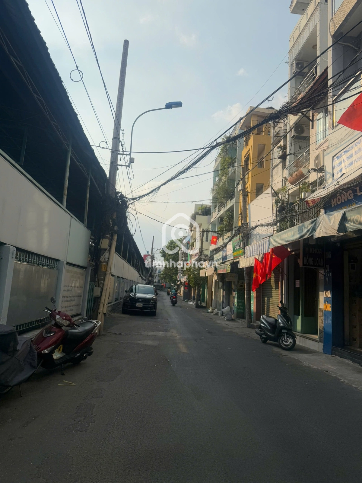 18 Đường Nguyễn Giản Thanh, Phường Hòa Hưng