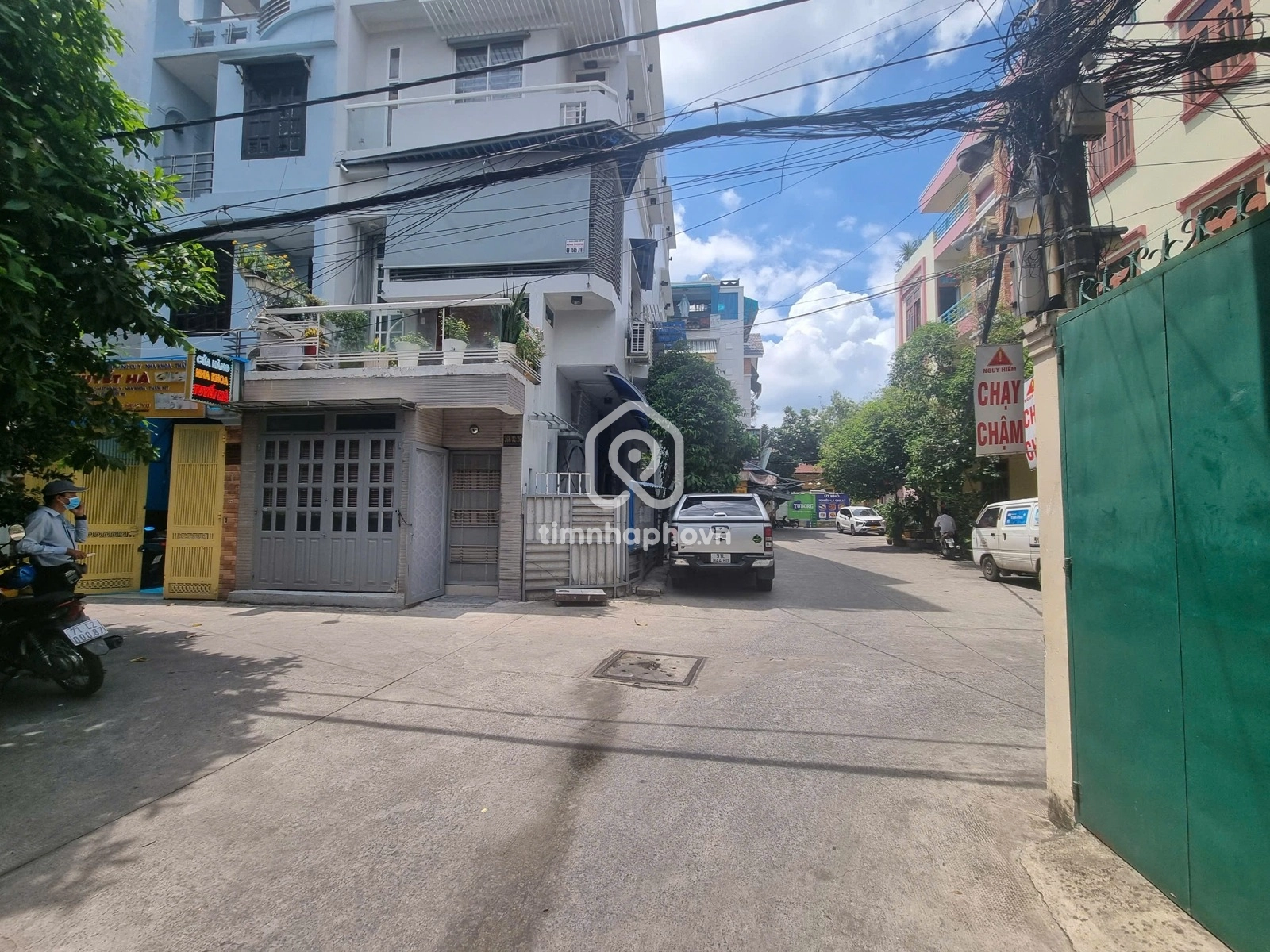 266/82/28 Đường Tô Hiến Thành, Phường 15, Quận 10