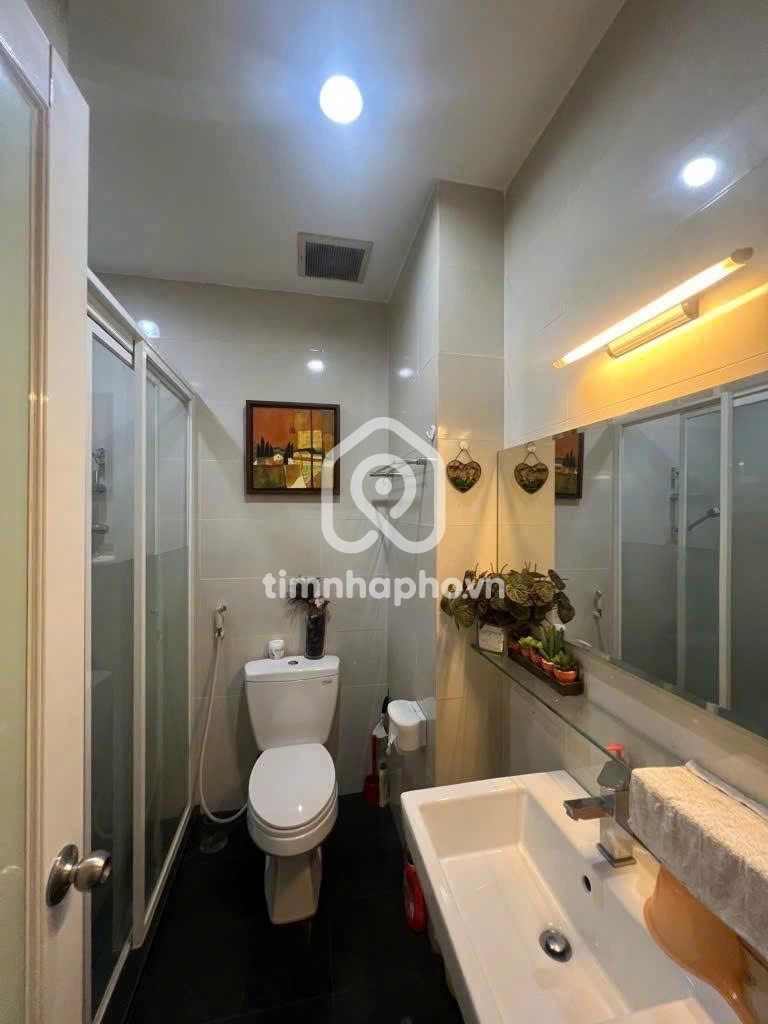 436B/123 Đường 3 Tháng 2, Phường 12, Quận 10