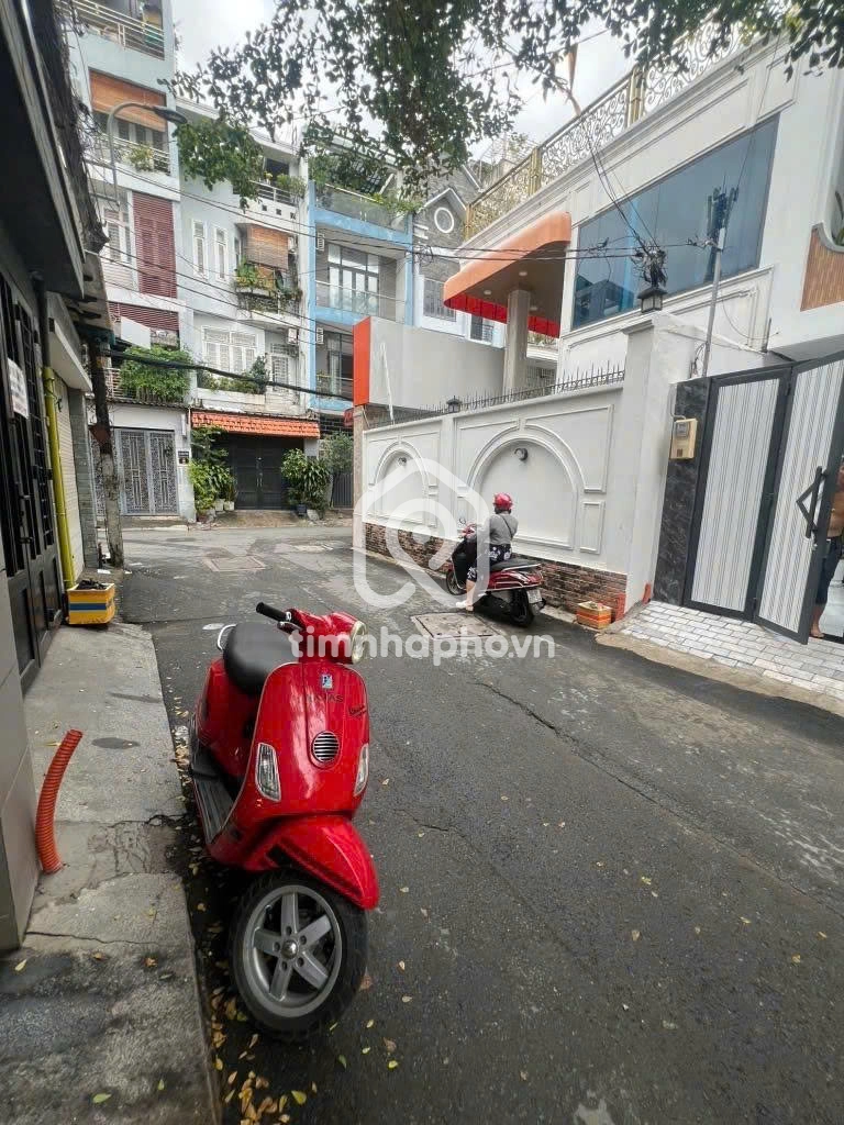 436B/123 Đường 3 Tháng 2, Phường 12, Quận 10