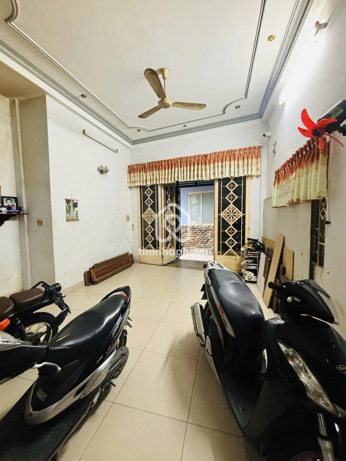 1052/24 Đường Lạc Long Quân, Phường 8, Tân Bình