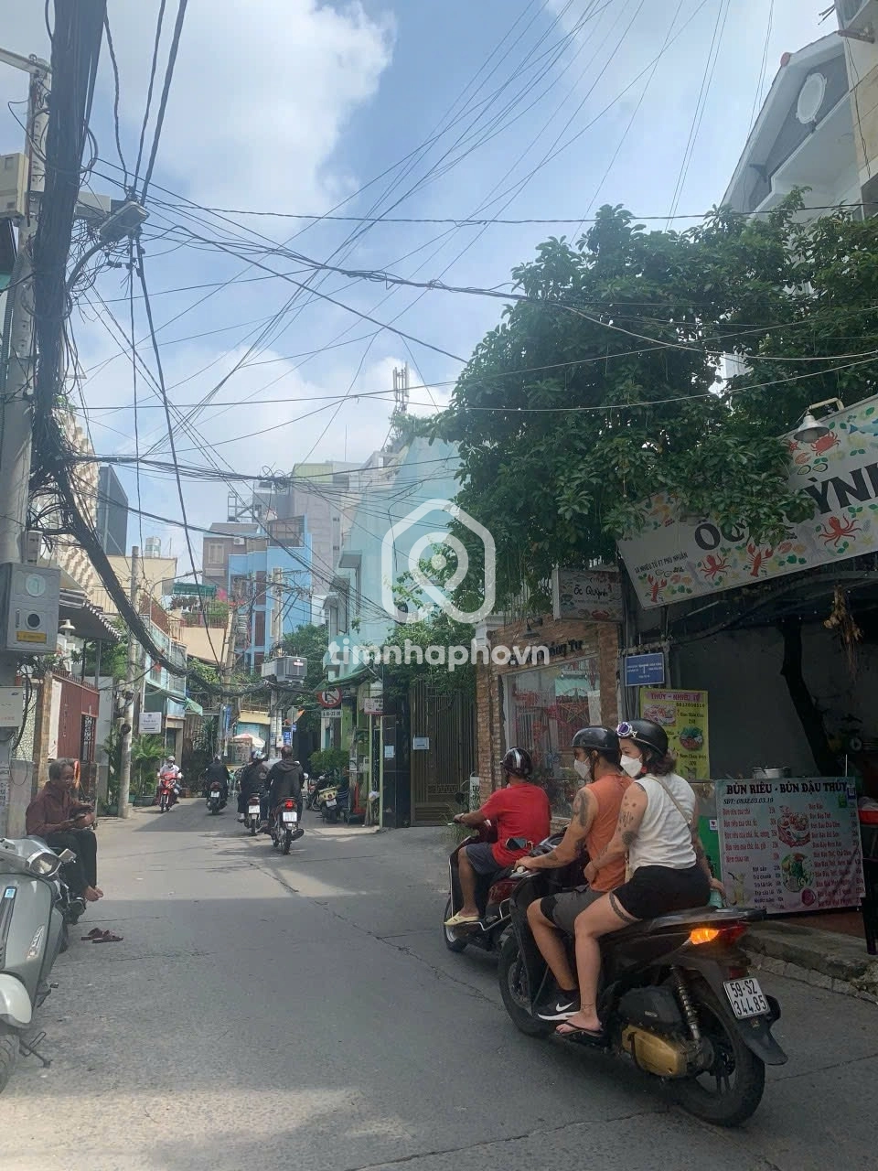 1a Đường Nhiêu Tứ, Phường 7, Phú Nhuận