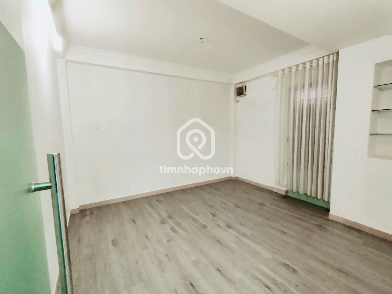 379 Đường Nguyễn Trọng Tuyển, Phường Tân Sơn Hòa