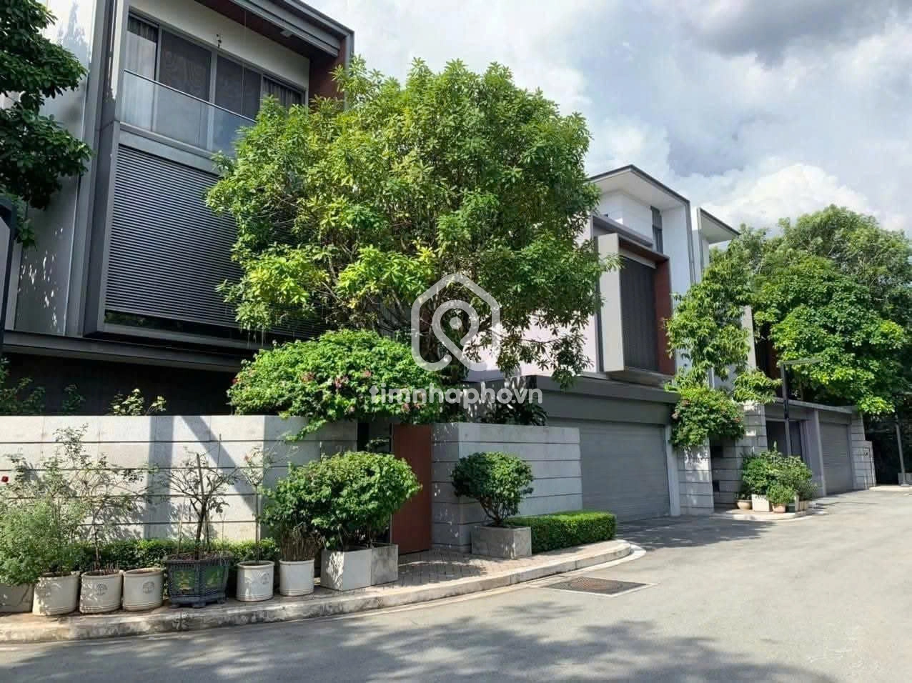 135 Đường Nguyễn Văn Hưởng, Phường Thảo Điền, Thủ Đức