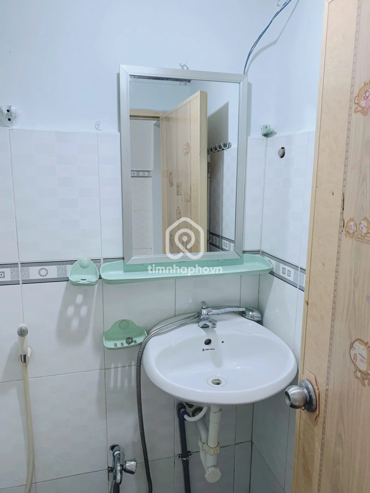 489/29/27 Đường Huỳnh Văn Bánh, Phường Phú Nhuận