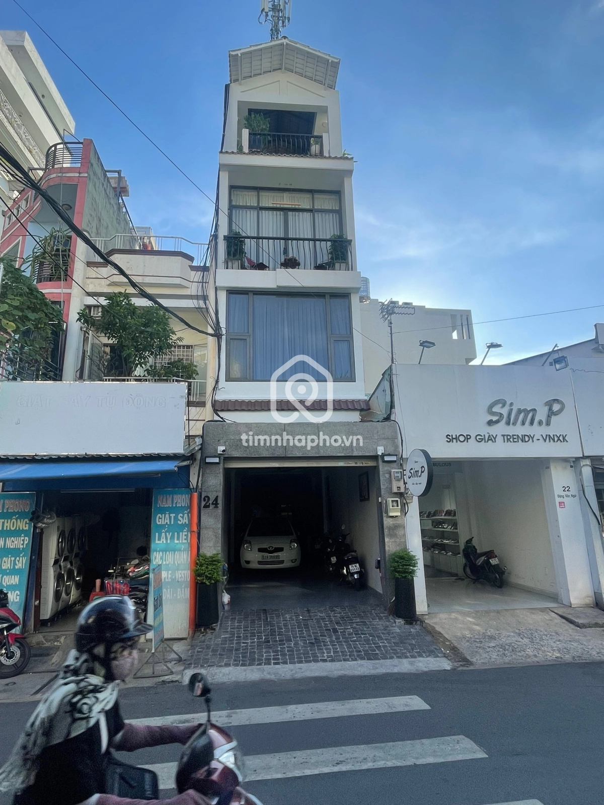 24 Đường Đặng Văn Ngữ, Phường 10, Phú Nhuận