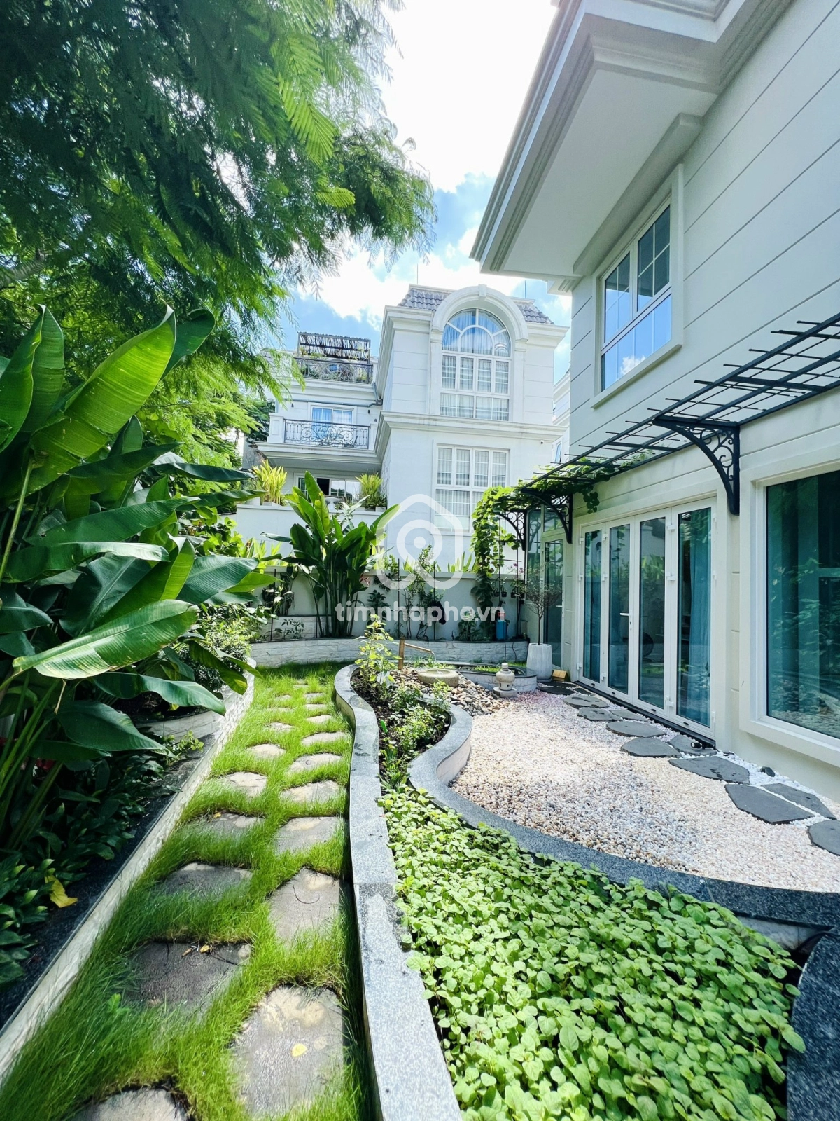 200C6 Đường Nguyễn Văn Hưởng, , Thủ Đức