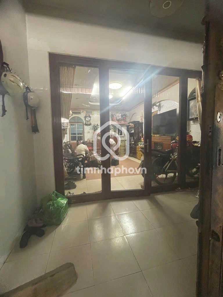 66/64 Đường Hùng Vương, Phường 1, Quận 10