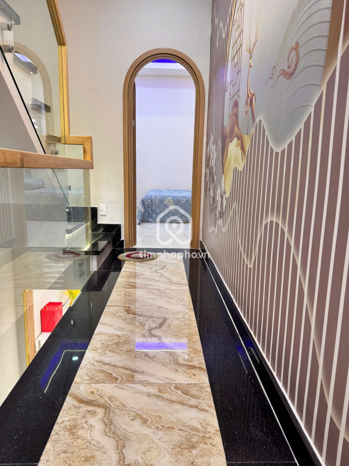 132/5 Đường Hoàng Văn Thụ, P. 9, Phú Nhuận