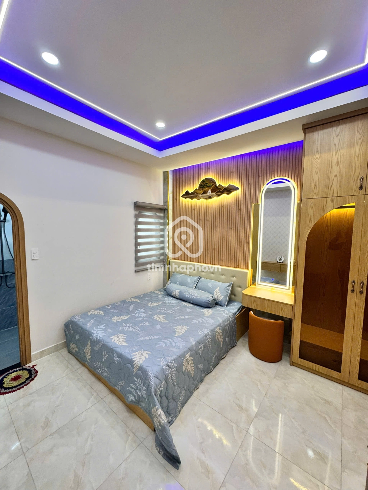 132/5 Đường Hoàng Văn Thụ, P. 9, Phú Nhuận