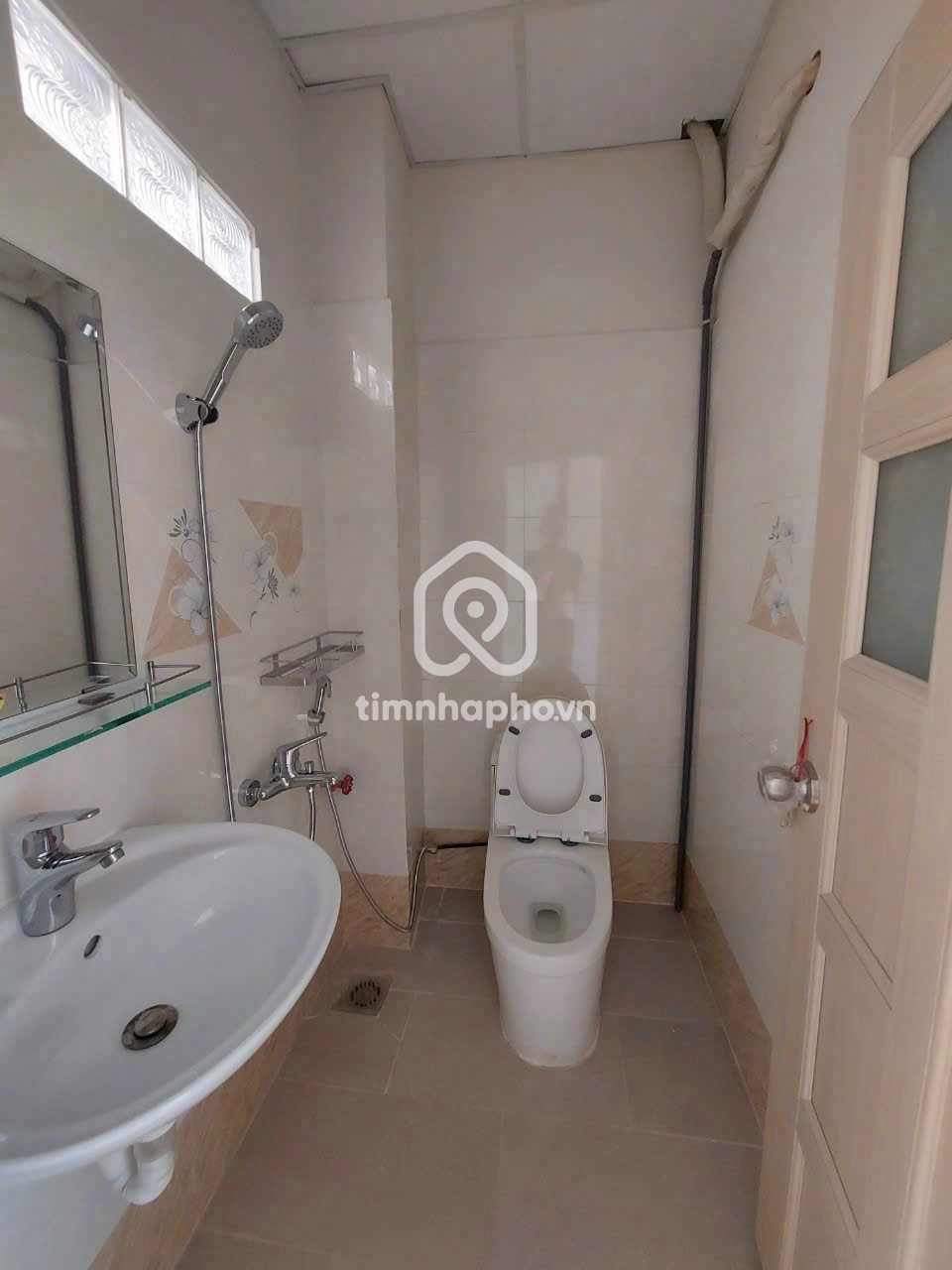 142 Đường Lê Thị Bạch Cát, Phường 11, Quận 11