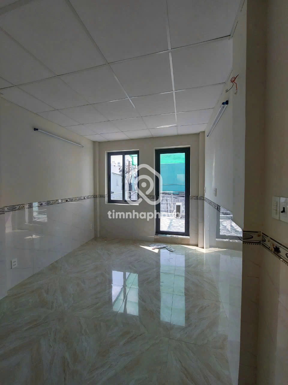 142 Đường Lê Thị Bạch Cát, Phường 11, Quận 11