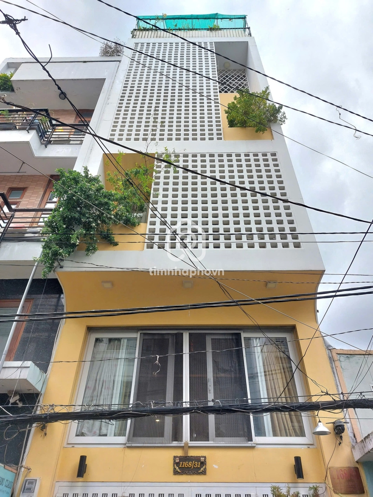 489A/23A/186 Đường Huỳnh Văn Bánh, Phường 13, Phú Nhuận