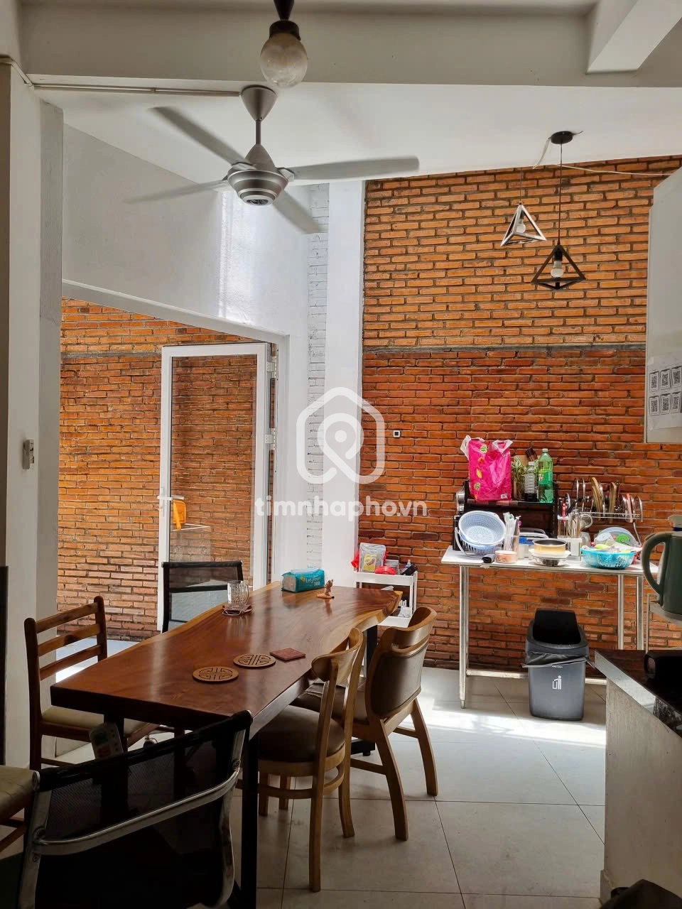 591/7 Đường Trần Hưng Đạo, Phường Cầu Ông Lãnh