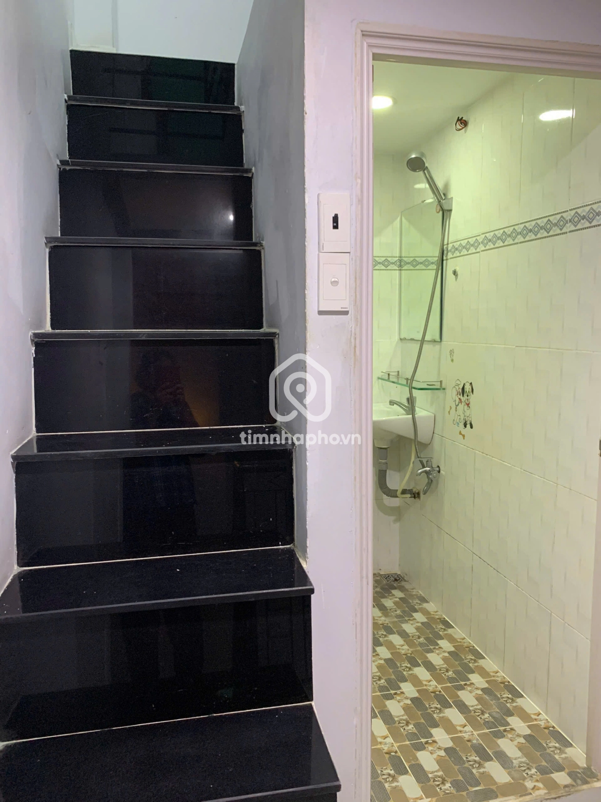 184/10 Đường Lý Chính Thắng, Phường 9, Quận 3