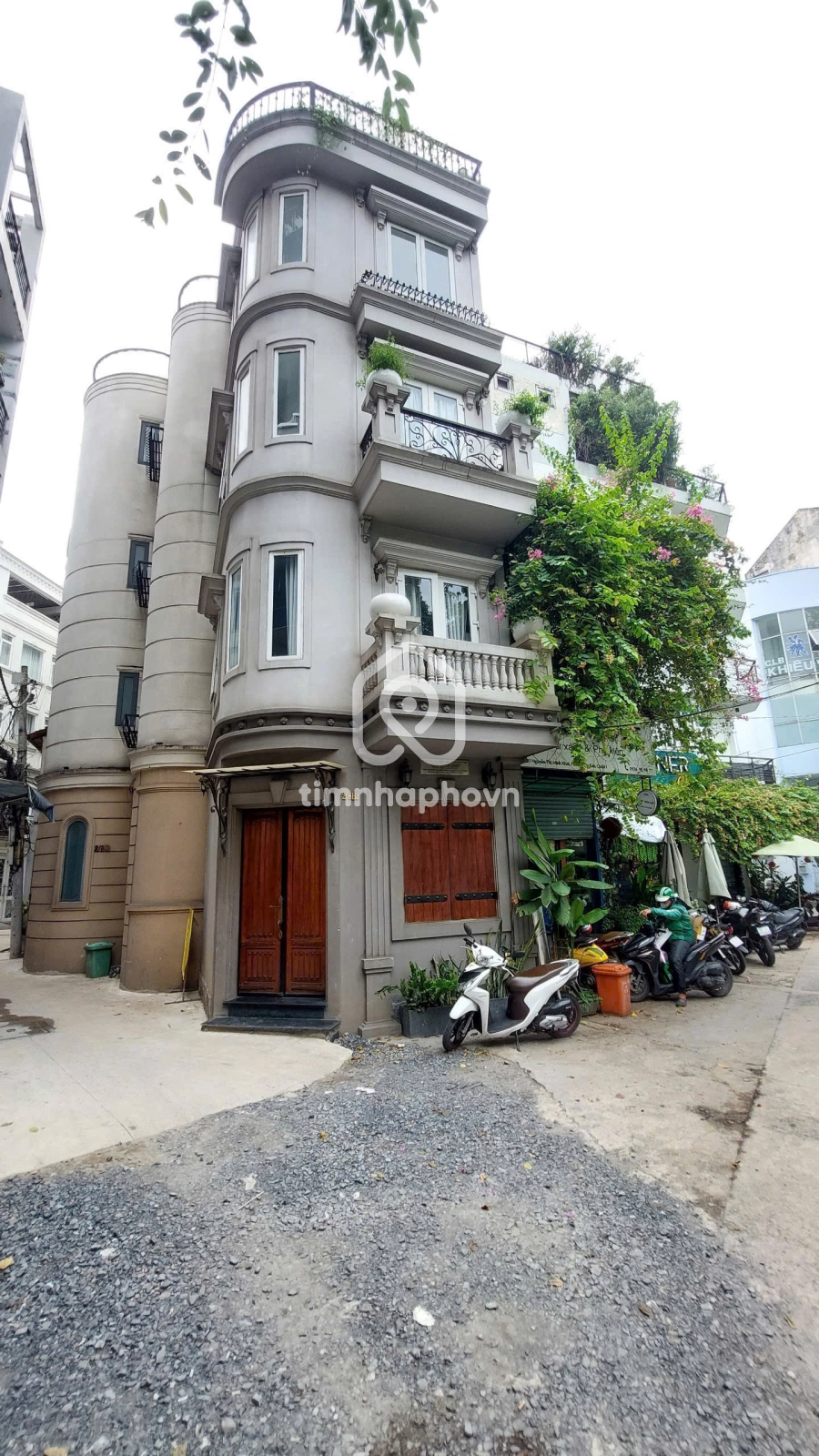 2/8I2 Đường Nguyễn Thị Minh Khai, Phường Đa Kao, Quận 1